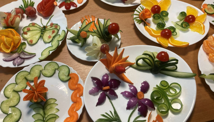 Carving - sztuka rzeźbienia w owocach i warzywach - Lelów (2026)