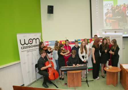 2 Występ artystyczny uczniów
