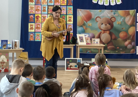 3 Spotkanie z pisarką Małgorzatą Wójcik