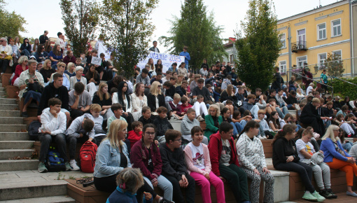 Narodowe Czytanie 2025 z Janem Kochanowskim - na Starym Rynku w Częstochowie