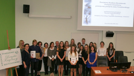 Powiatowy Konkurs Recytatorski „Poetyckie Krajobrazy” poświęcony poezji ks. Jana Twardowskiego (2016)