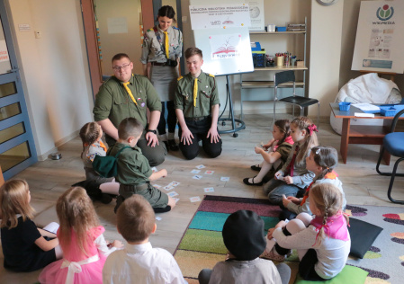 5 Warsztaty dla przedszkolaków prowadzone przez harcerzy