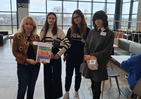 4 Uczniowie z organizatorem