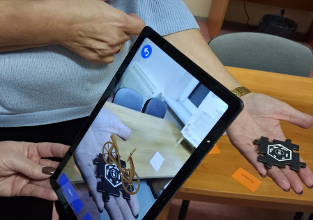 5 Uczestnicy podczas rozwiązywania zadań